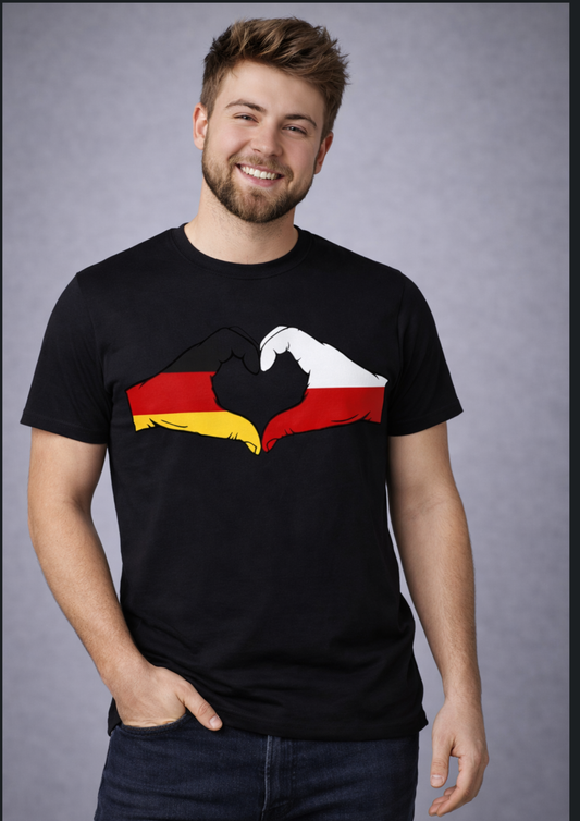 Personalisiertes T-Shirt „Herz aus zwei Flaggen“ ❤️