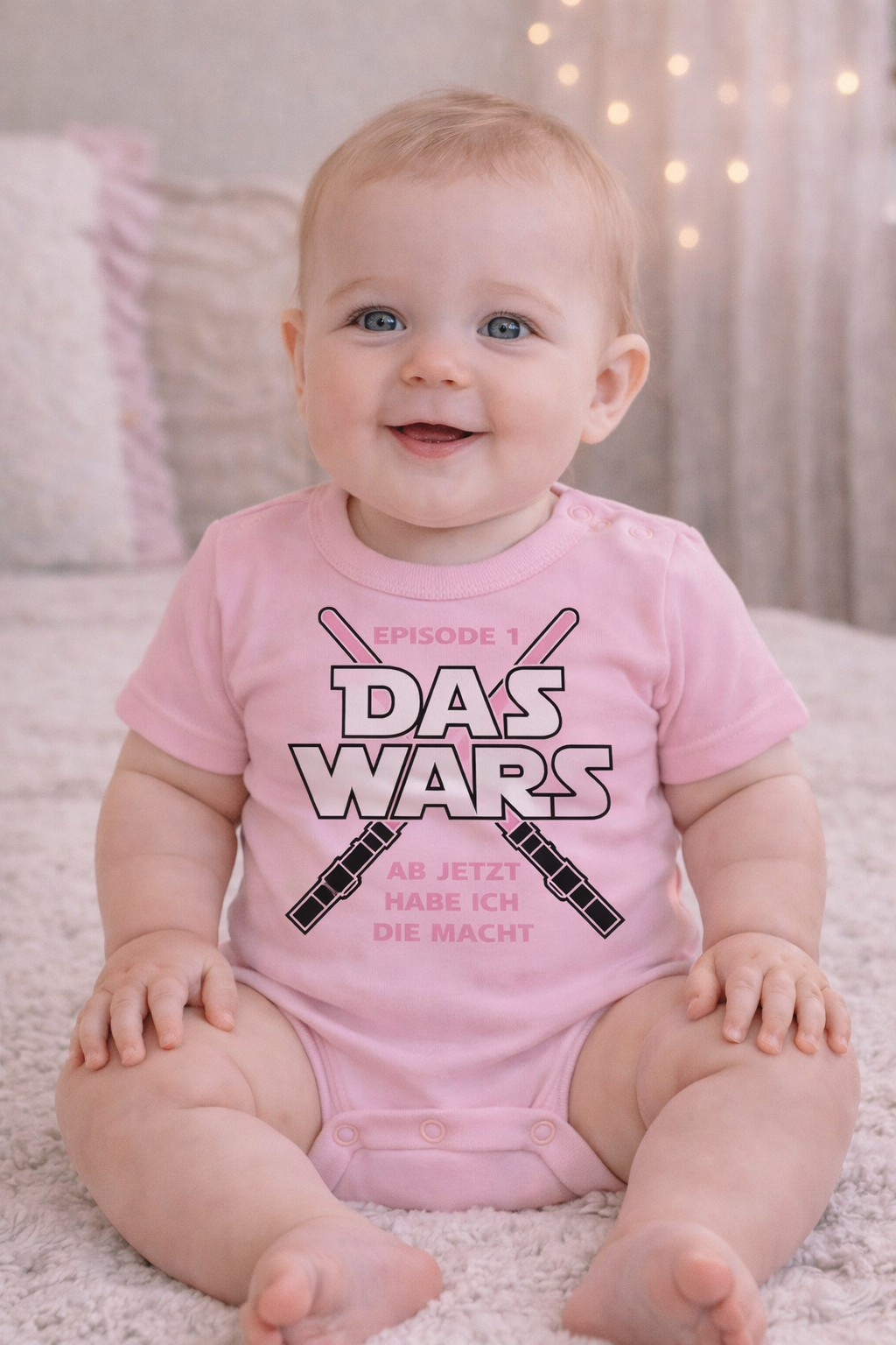 Babybody “EPISODE 1 DAS WARS AB JETZT HABE ICH DIE MACHT„– Süßer Strampler aus 100% Baumwolle