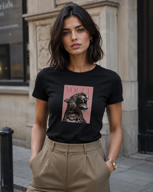 Damen-T-Shirt „Vogue Leopard” – Stylisches Shirt aus 100 % Baumwolle