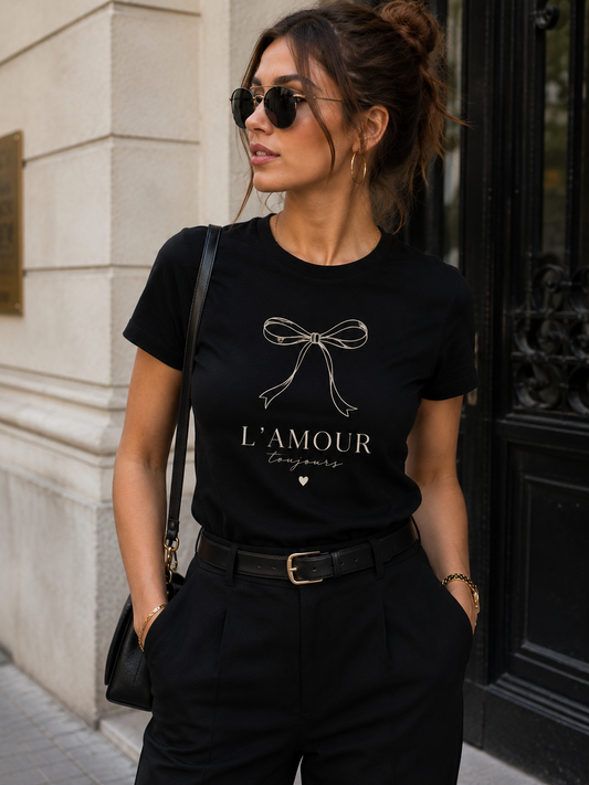 Damen-T-Shirt „L’Amour toujours” – Elegantes Shirt aus 100 % Baumwolle