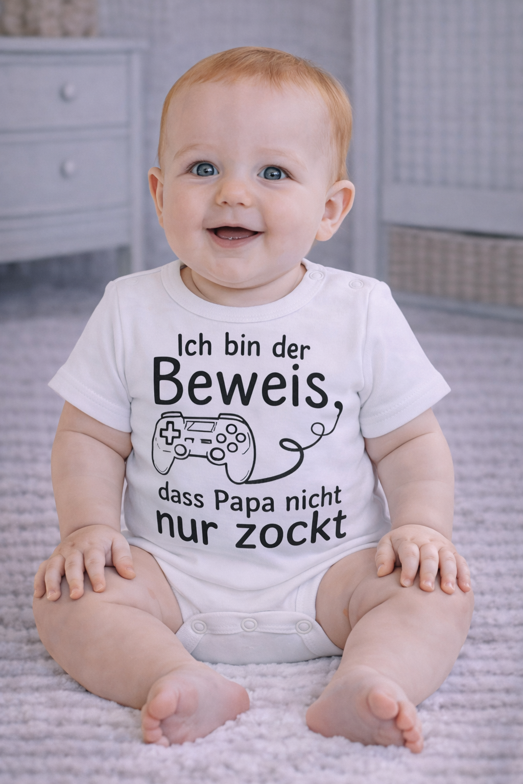 Babybody „Ich bin der Beweis, dass Papa nicht nur zockt“ – Lustiger Strampler aus 100% Baumwolle