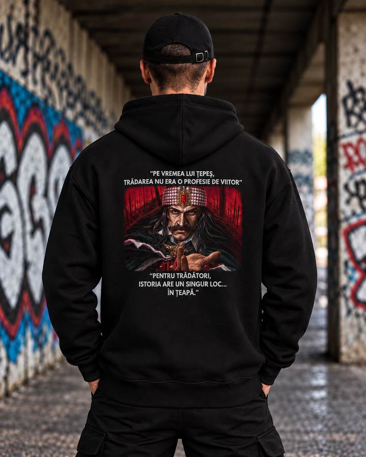 Hanorac „Vlad Țepeș” Negru | Design Istoric Românesc | Streetwear